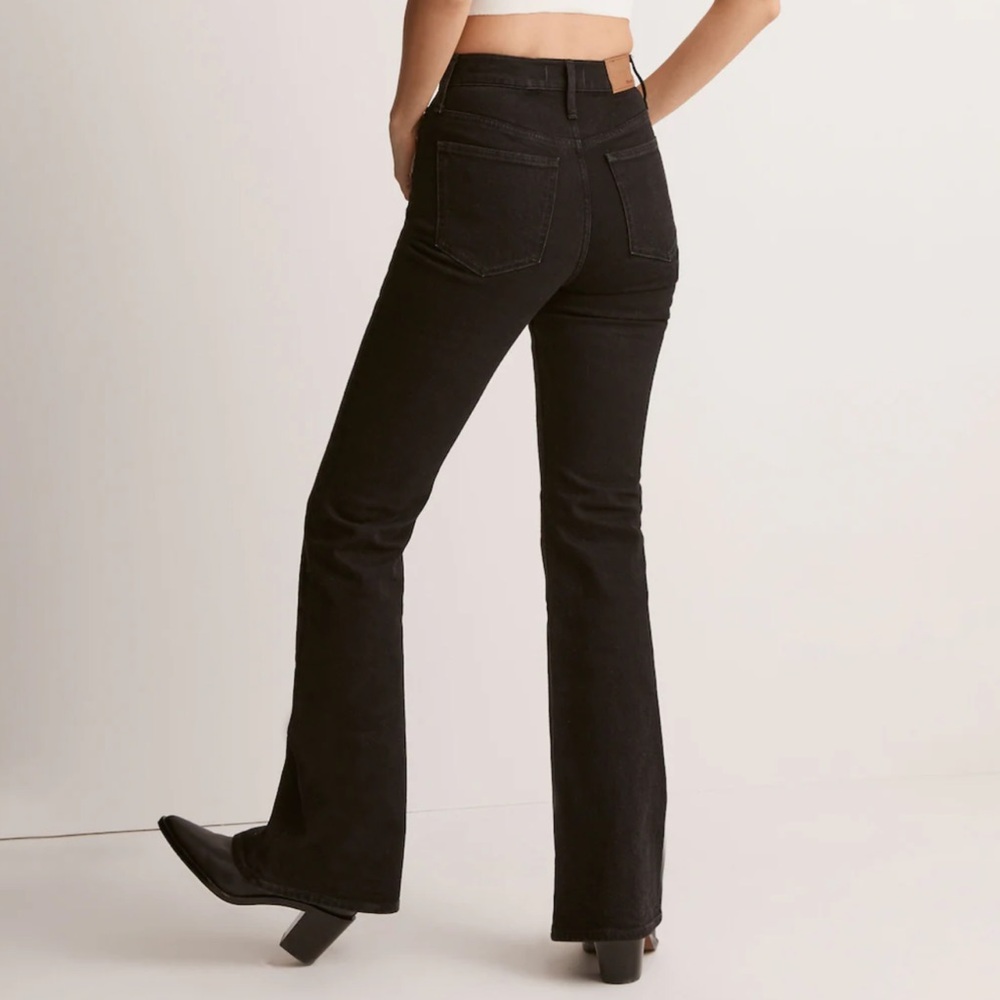 Madewell The Perfect Vintage Flare Jean - Picture 2 of 6
